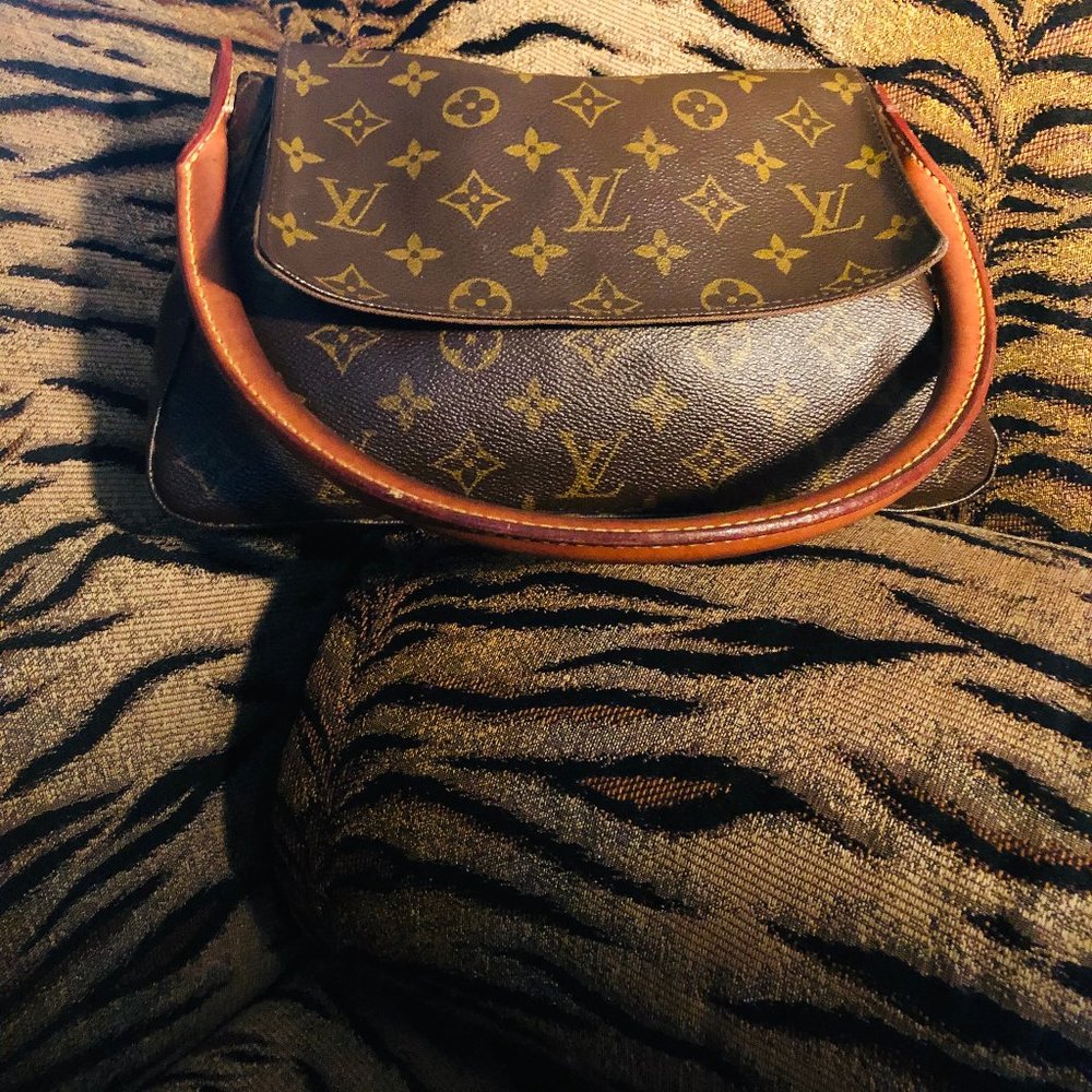 MONOGRAM Mini looping shoulder bag LOUIS VUITTON